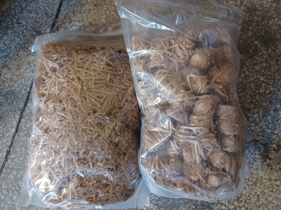 Podpałka z wełny drzewnej 